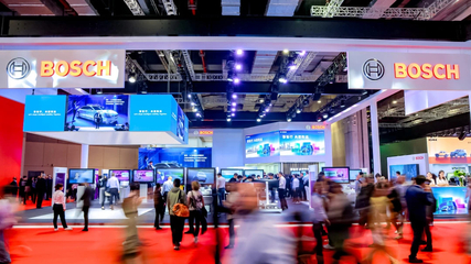 聯(lián)合電子亮相2025上海車展 以智能控制系統(tǒng)集成為核心，發(fā)布全新方案，助力智電新時(shí)代